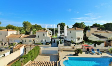 Resale - Villa - Las Ramblas Golf - Las Ramblas