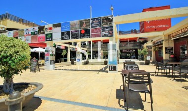 Resale - Villa - Las Ramblas Golf - Las Ramblas