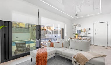 Resale - Villa - Orihuela Costa - Costa Blanca