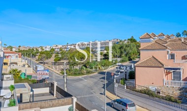 Resale - Villa - Orihuela Costa - Costa Blanca