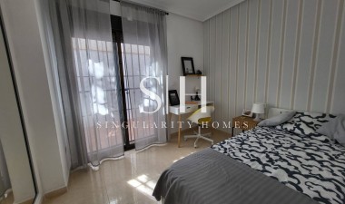 Resale - House - Orihuela Costa - Costa Blanca