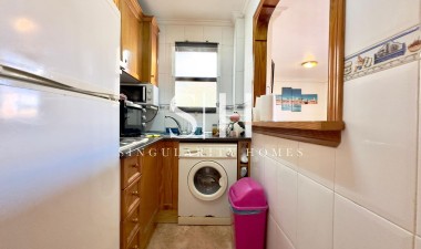 Resale - Apartment / flat - Torrevieja - PARQUE DE LAS NACIONES