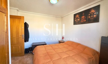 Resale - Apartment / flat - Torrevieja - PARQUE DE LAS NACIONES