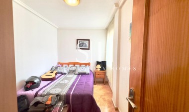 Resale - Apartment / flat - Torrevieja - PARQUE DE LAS NACIONES