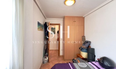 Resale - Apartment / flat - Torrevieja - PARQUE DE LAS NACIONES