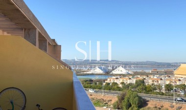 Resale - Apartment / flat - Torrevieja - PARQUE DE LAS NACIONES