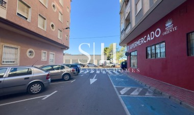 Resale - Apartment / flat - Torrevieja - PARQUE DE LAS NACIONES