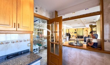 Resale - Apartment / flat - Torrevieja - Centro