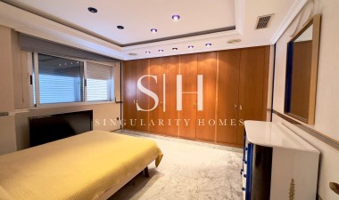 Resale - Apartment / flat - Torrevieja - Centro