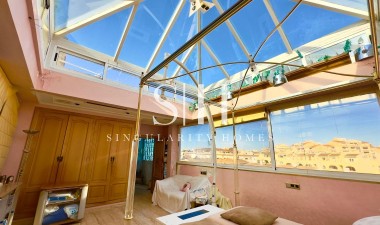 Resale - Apartment / flat - Torrevieja - Centro