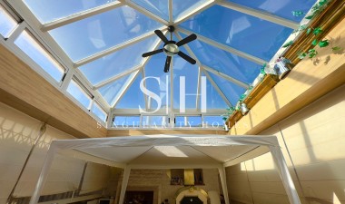 Resale - Apartment / flat - Torrevieja - Centro