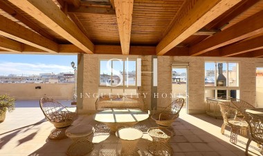 Resale - Apartment / flat - Torrevieja - Centro