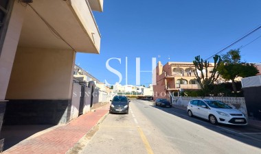 Resale - Apartment / flat - Torrevieja - Centro