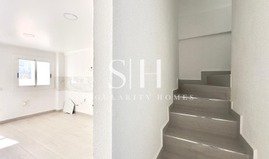 Resale - House - Torrevieja - La Mata