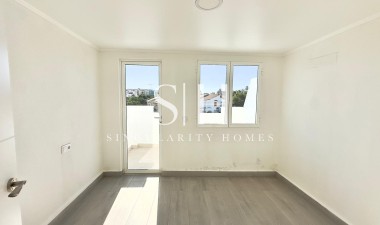 Resale - House - Torrevieja - La Mata