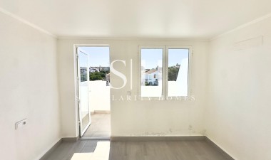 Resale - House - Torrevieja - La Mata