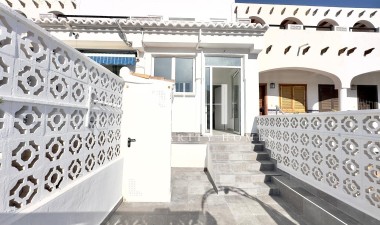 Resale - House - Torrevieja - La Mata