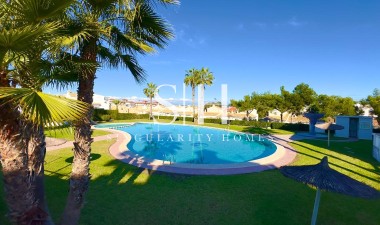 Resale - House - Torrevieja - La Mata