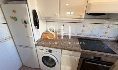 Återförsäljning - Villa - Orihuela Costa - Playa Flamenca