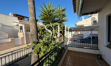 Återförsäljning - Villa - Orihuela Costa - Playa Flamenca