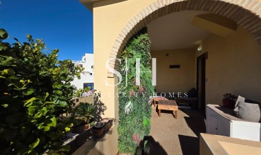 Перепродажа - Villa - Orihuela Costa - Villamartín-las Filipinas