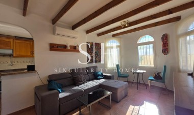 Перепродажа - Villa - Orihuela Costa - Villamartín-las Filipinas