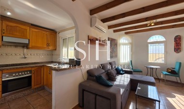 Перепродажа - Villa - Orihuela Costa - Villamartín-las Filipinas