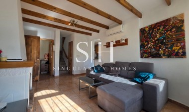 Перепродажа - Villa - Orihuela Costa - Villamartín-las Filipinas