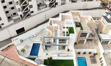 Resale - Villa - Orihuela Costa - Villamartín