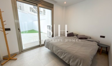 Resale - Villa - Orihuela Costa - Villamartín