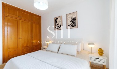 Resale - Apartment / flat - Orihuela Costa - Dehesa de campoamor