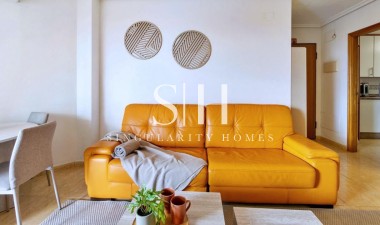 Resale - Apartment / flat - Orihuela Costa - Dehesa de campoamor