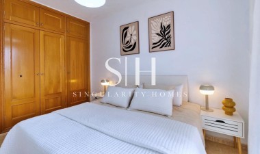 Resale - Apartment / flat - Orihuela Costa - Dehesa de campoamor