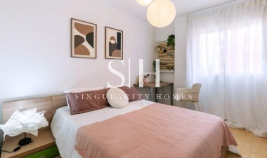 Resale - Apartment / flat - Orihuela Costa - Dehesa de campoamor