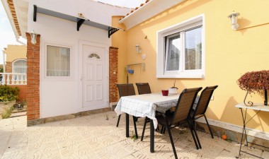 Resale - Villa - Orihuela Costa - Las Mimosas