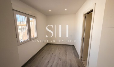 Resale - Villa - Torrevieja - Torre Del Moro