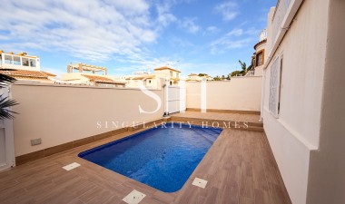 Resale - Villa - Torrevieja - Torre Del Moro