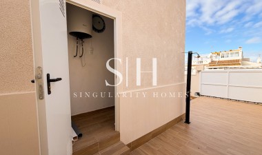 Resale - Villa - Torrevieja - Torre Del Moro