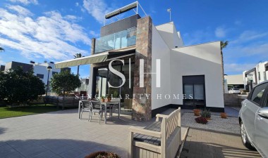 Resale - Villa - Orihuela Costa - Costa Blanca