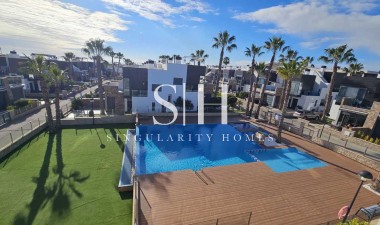 Resale - Villa - Orihuela Costa - Costa Blanca