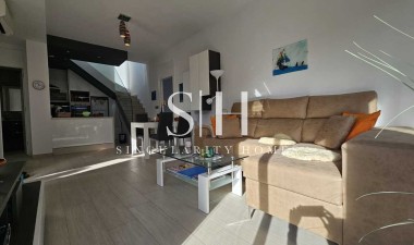Resale - Villa - Orihuela Costa - Costa Blanca