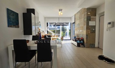 Resale - Villa - Orihuela Costa - Costa Blanca