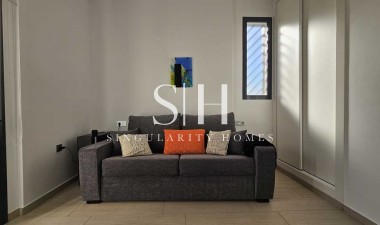 Resale - Villa - Orihuela Costa - Costa Blanca