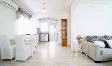 Resale - Villa - Orihuela Costa - Las Mimosas