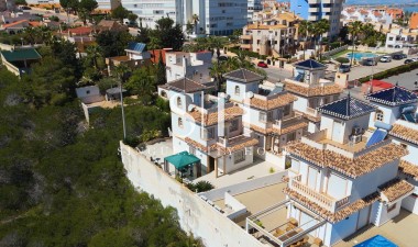 Resale - Villa - Torrevieja - La Mata