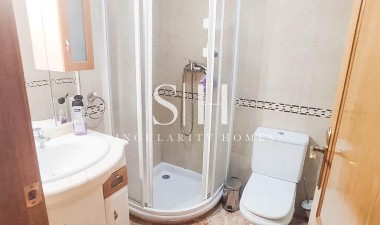 Resale - House - Torrevieja - Los altos