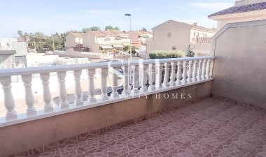 Resale - House - Torrevieja - Los altos