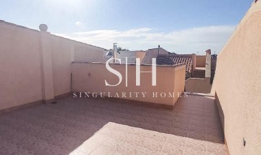 Resale - House - Torrevieja - Los altos