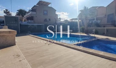 Resale - House - Torrevieja - Los altos