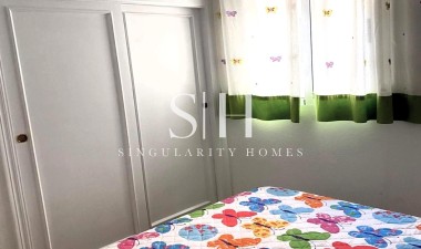 Resale - Apartment / flat - Torrevieja - Playa del Cura